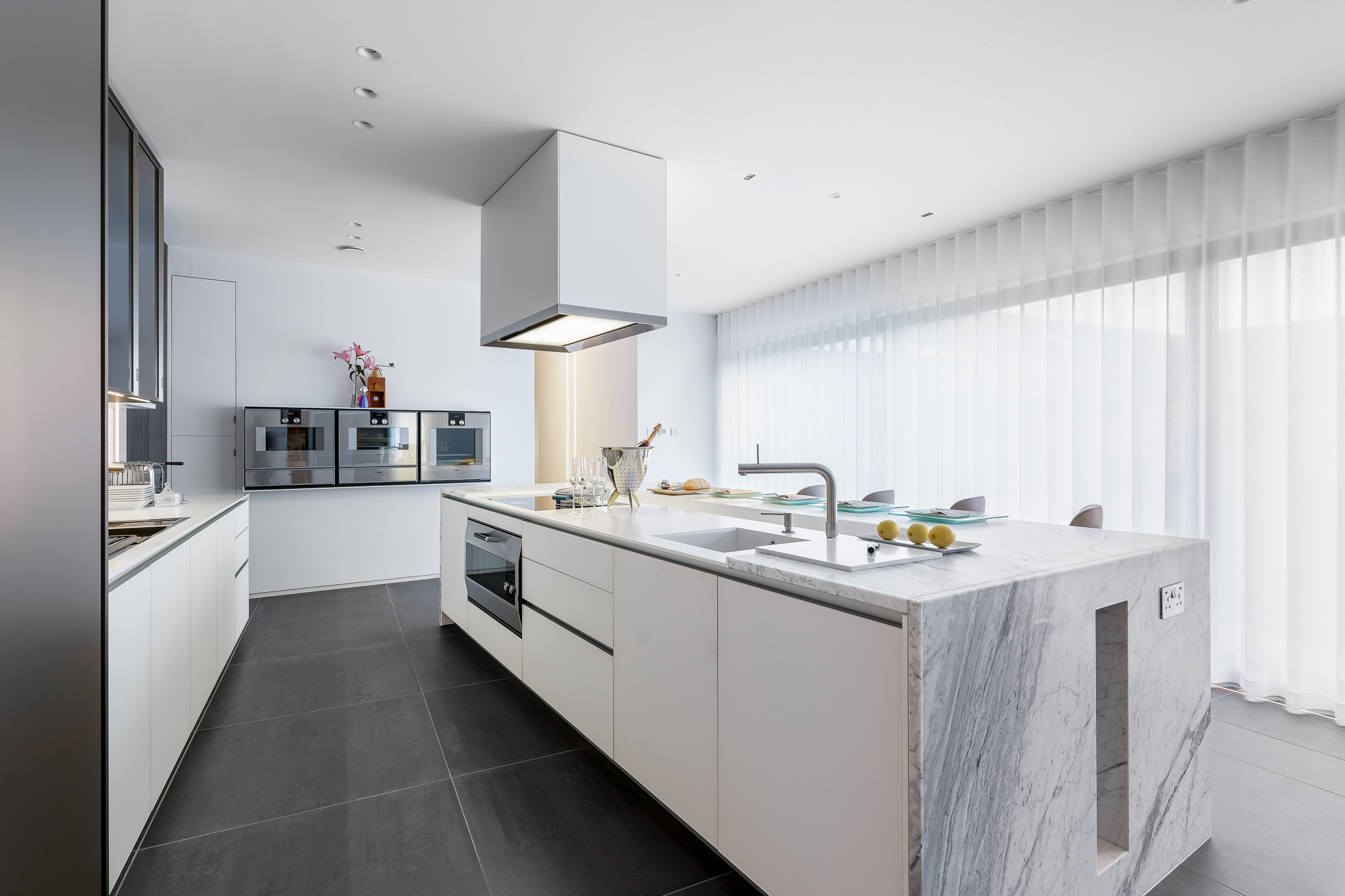 Modern Contemporary Kitchen Design UK - Poliform North